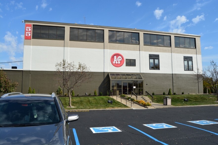 55 S State Ave, Indianapolis, IN à louer - Photo de l’immeuble – Image 1 sur 13