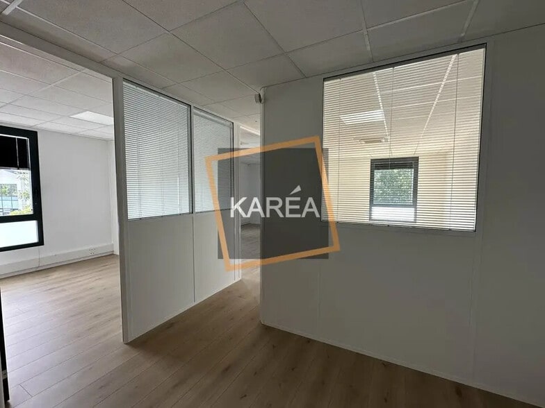 Bureau dans Serris à louer - Photo intérieure – Image 1 sur 5