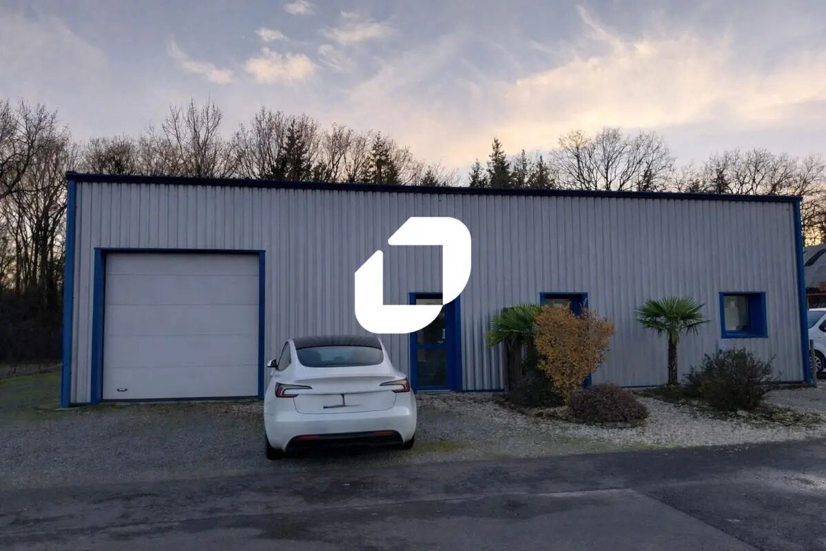 Local d’activités dans Héric à louer Photo de l’immeuble– Image 1 sur 11