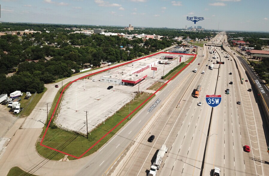 4500 South Fwy, Fort Worth, TX à louer - Photo de l’immeuble – Image 1 sur 7
