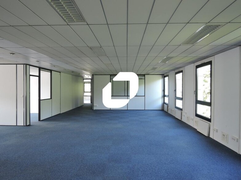Bureau dans Lognes à louer - Photo intérieure – Image 3 sur 13