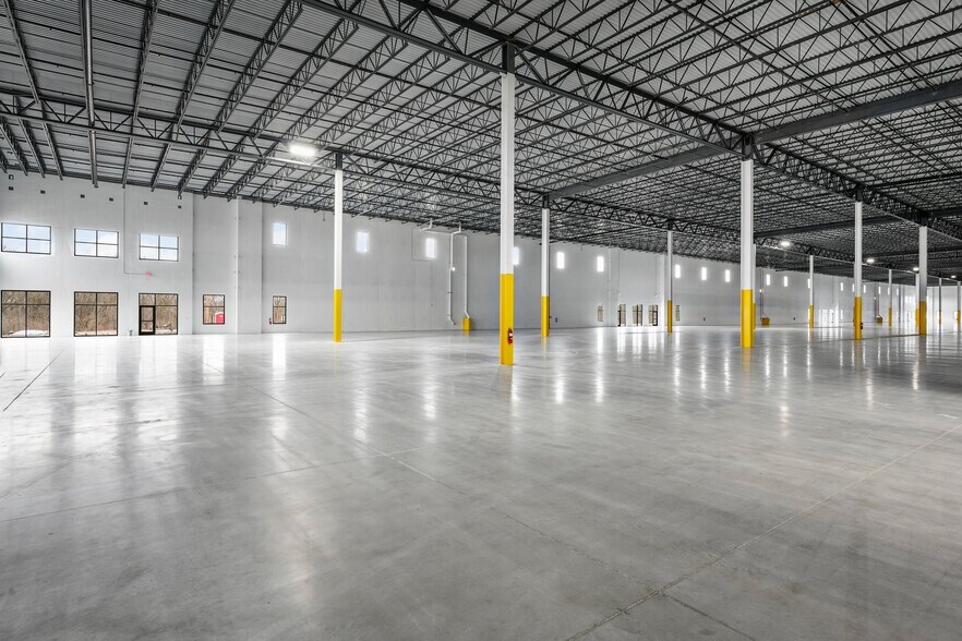 4420 Daentl Rd, Deforest, WI à louer - Photo intérieure – Image 2 sur 6