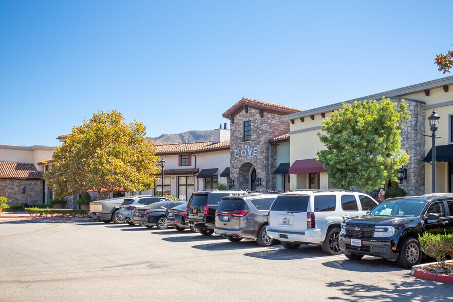 30730-30780 Russell Ranch Rd, Westlake Village, CA à louer - Photo de l’immeuble – Image 2 sur 10
