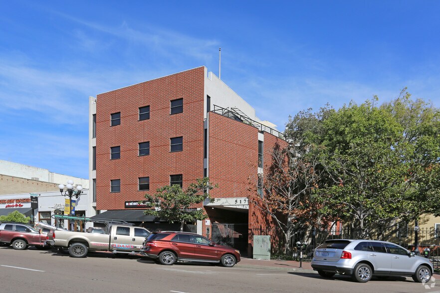 517 4th Ave, San Diego, CA à louer - Photo principale – Image 1 sur 7