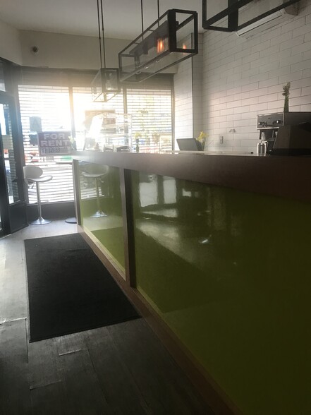 1416 Avenue J, Brooklyn, NY à louer - Photo de l’immeuble – Image 3 sur 12