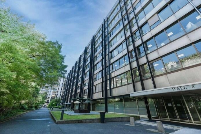 3 Avenue Hoche, Paris à louer - Photo de l’immeuble – Image 1 sur 9