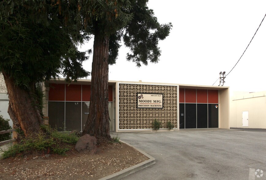 1128 W Evelyn Ave, Sunnyvale, CA à louer - Photo de l’immeuble – Image 3 sur 12