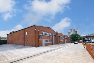 Plus de détails pour 15 Havelock Ter, Londres - Industriel/Logistique à louer