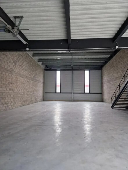 27 Avenue Du Gros Chene, Éragny à louer - Photo de l’immeuble – Image 1 sur 6