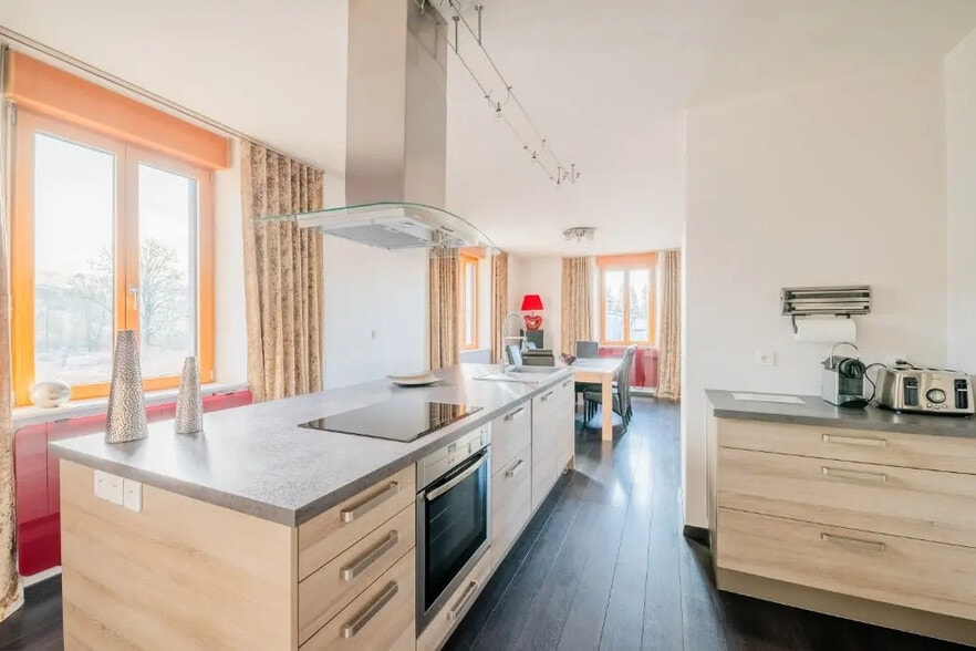 Local d'activités dans Doubs à vendre - Photo de l’immeuble – Image 3 sur 3