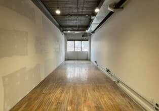 777 Richmond St W, Toronto, ON à louer Photo intérieure– Image 1 sur 5