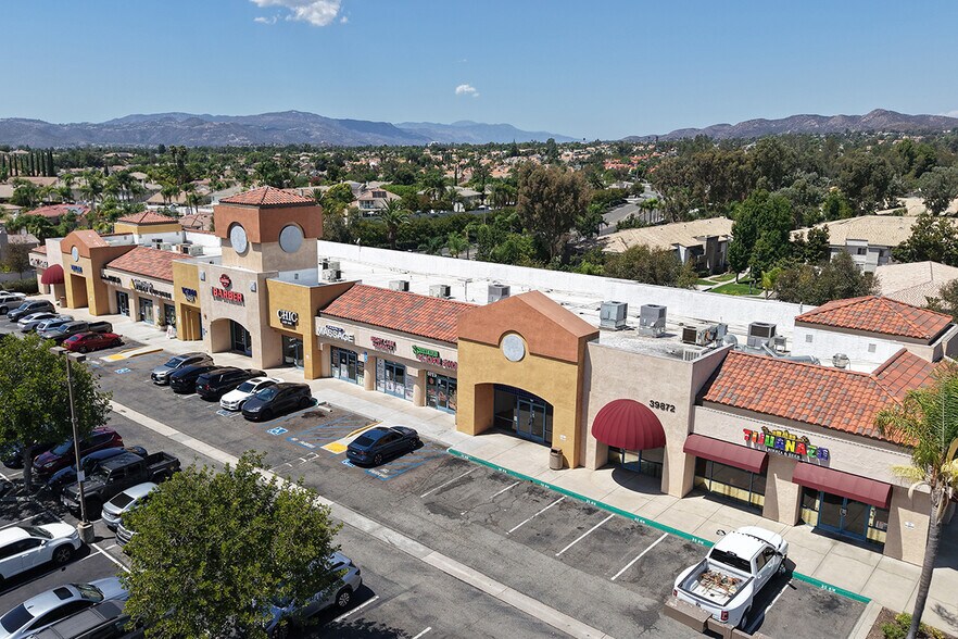 39840-39872 Los Alamos Rd, Murrieta, CA à louer - Photo de l’immeuble – Image 2 sur 6