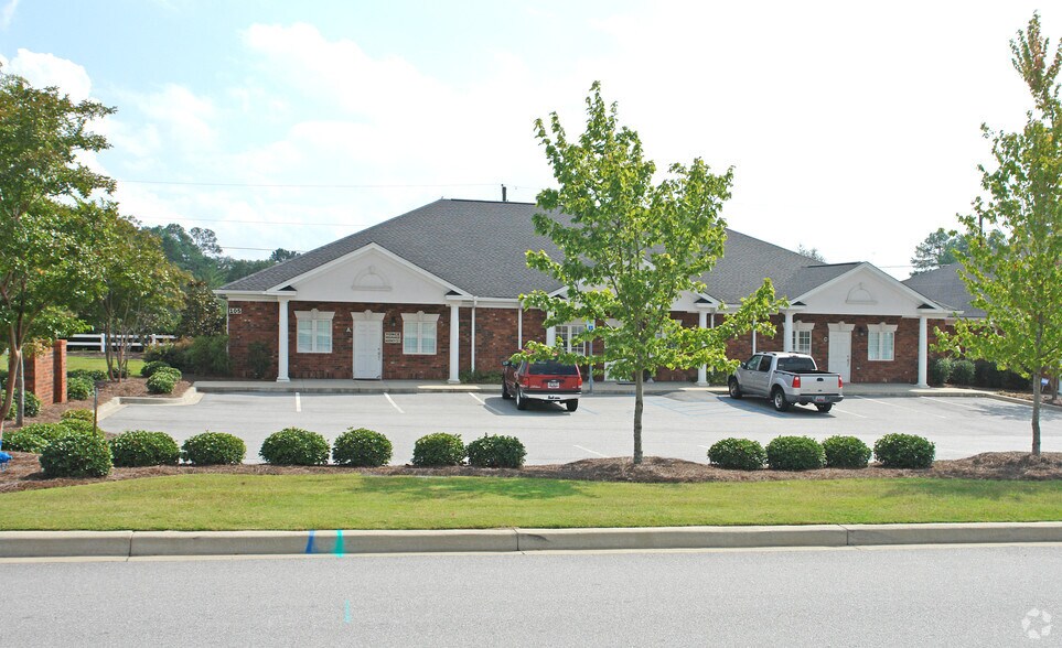 105 Vista Oaks Dr, Lexington, SC à vendre - Photo de l’immeuble – Image 3 sur 5