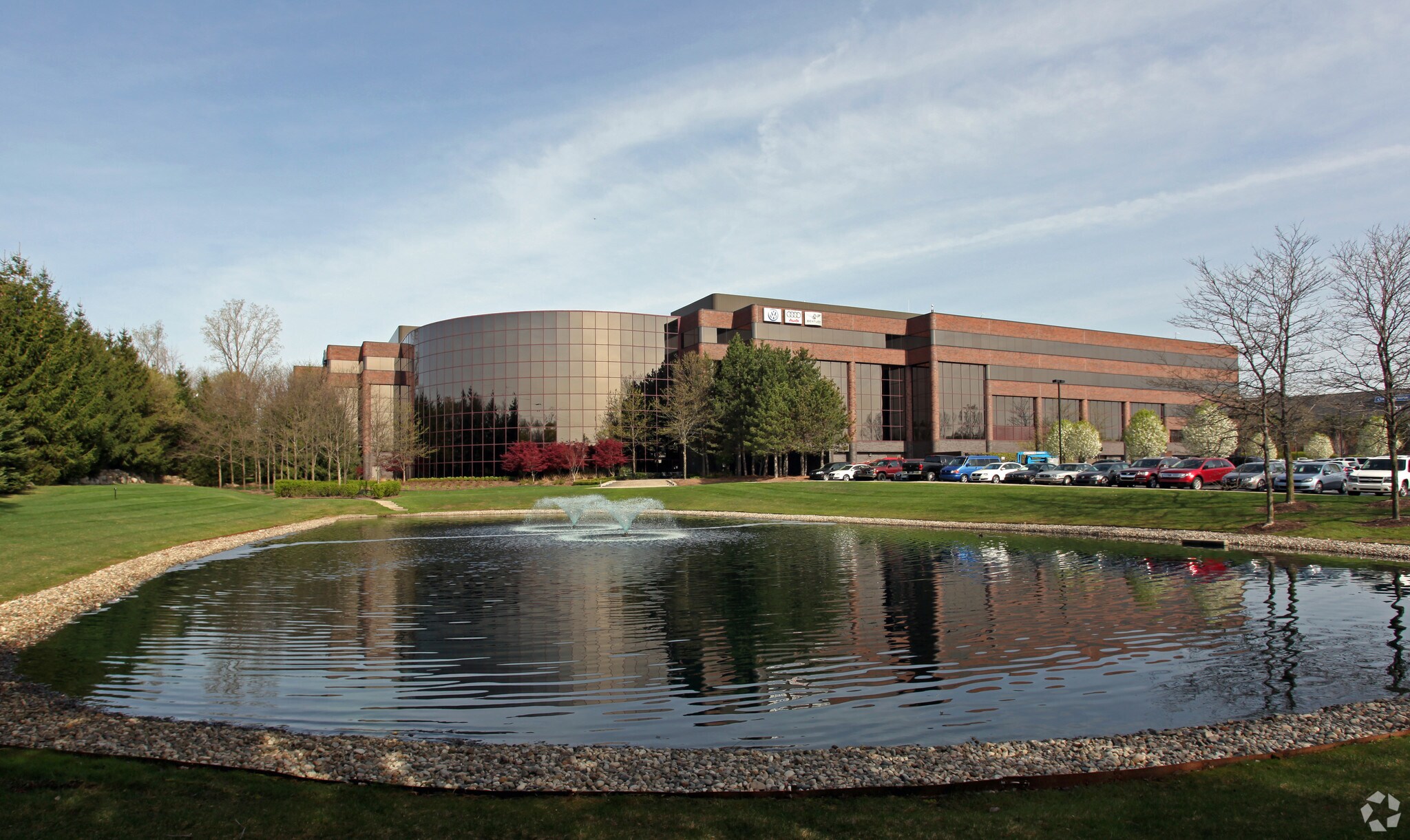 3800 Hamlin Rd, Auburn Hills, MI à vendre Photo principale– Image 1 sur 7