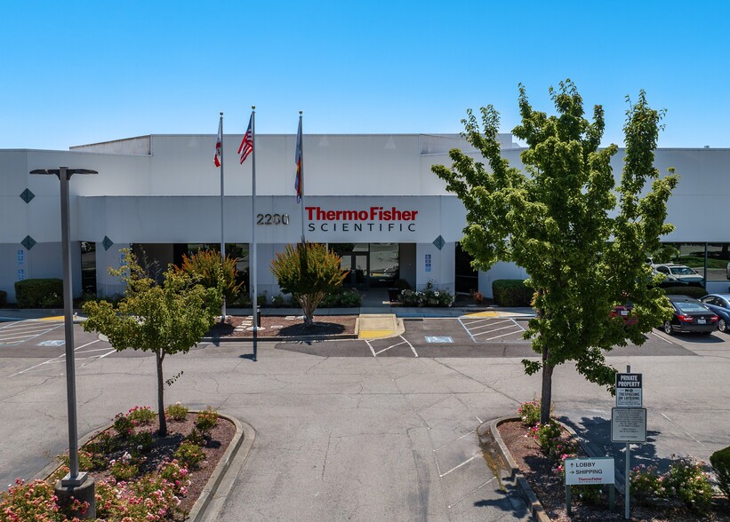 2200-2240 S McDowell Boulevard Ext, Petaluma, CA à louer - Photo de l’immeuble – Image 3 sur 13