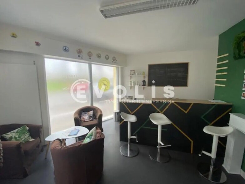 Bureau dans Amiens à vendre - Photo de l’immeuble – Image 2 sur 2
