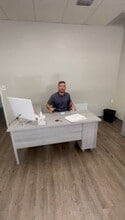 1301 Seminole Blvd, Largo, FL à louer - Vidéo sur l’annonce professionnelle 