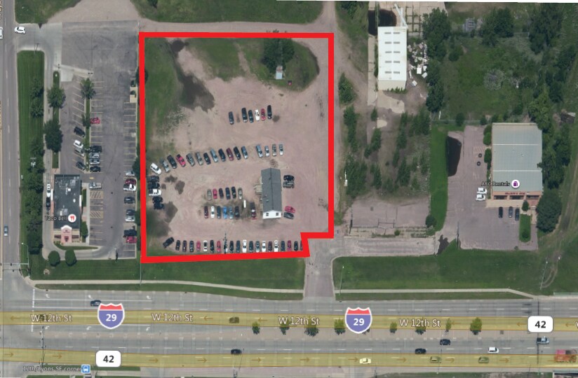 4004 W 12th St, Sioux Falls, SD à vendre - Photo de l’immeuble – Image 2 sur 8