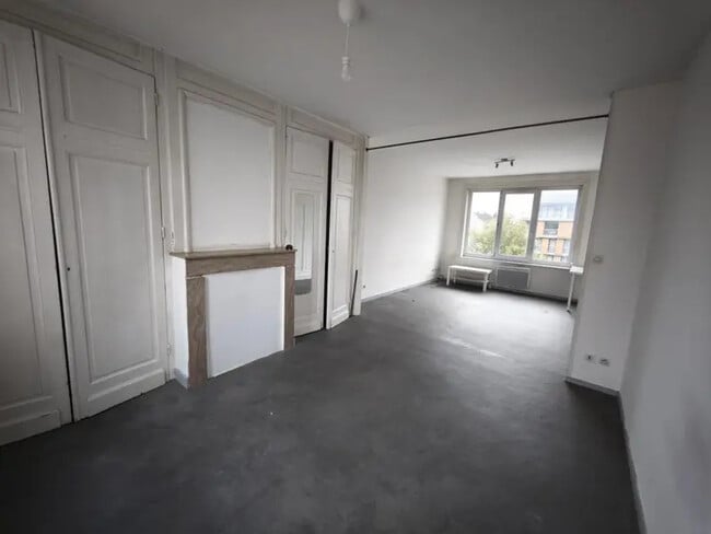 Plus de détails pour Local commercial à vendre