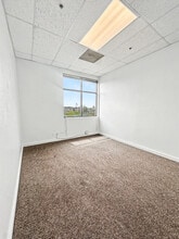 301 Georgia St, Vallejo, CA à louer Photo intérieure– Image 1 sur 5