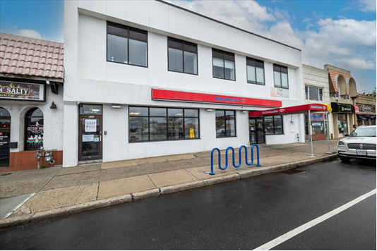52 E Park Ave, Long Beach, NY à louer - Photo de l’immeuble – Image 2 sur 8