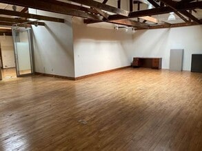 1800 Essex St, Los Angeles, CA à louer Photo intérieure– Image 1 sur 2