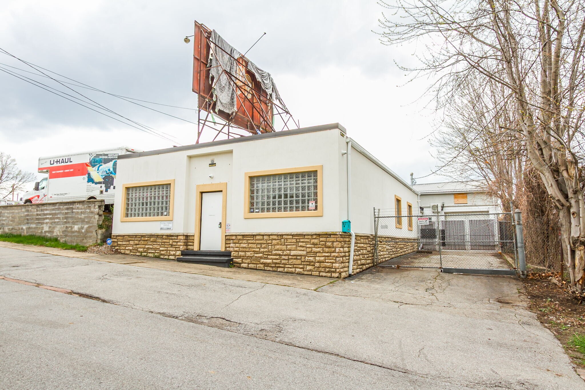 64 Spencer St, Rochester, NY à vendre Photo principale– Image 1 sur 46