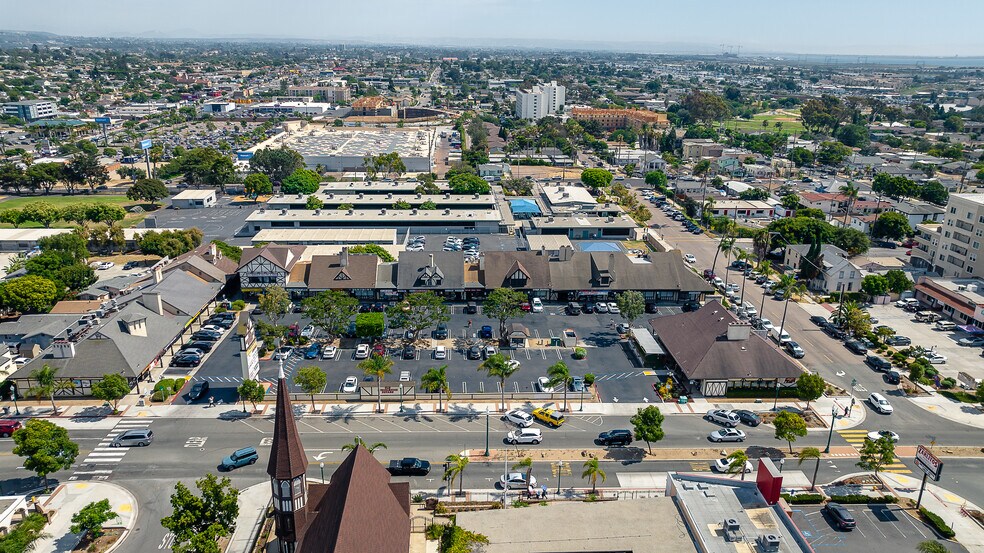500-600 E 8th St, National City, CA à louer - Photo de l’immeuble – Image 3 sur 9