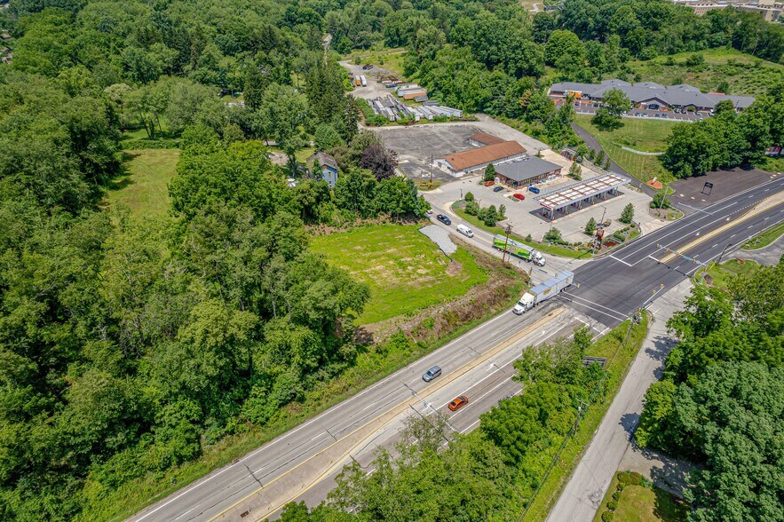 119 Willow Crossing Rd, Greensburg, PA à vendre - Aérien – Image 2 sur 10