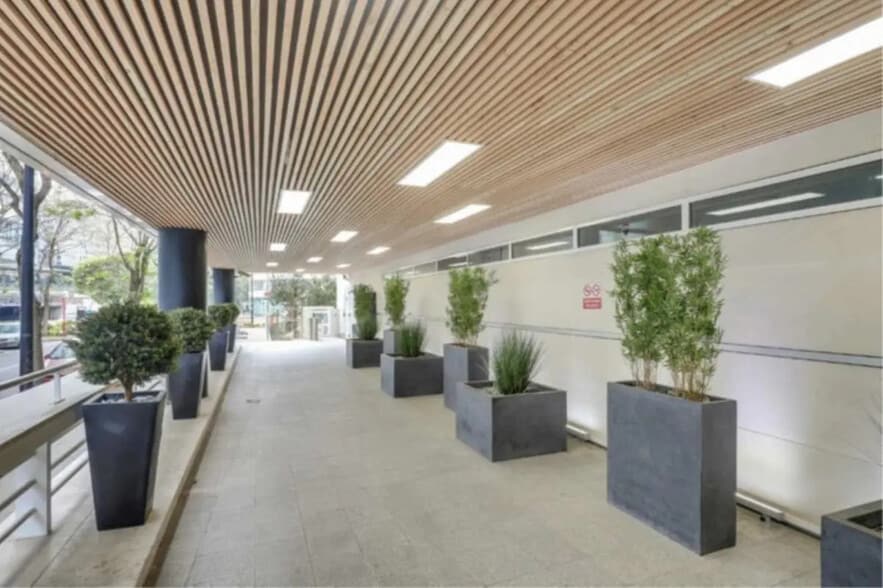 1 Rue François Jacob, Rueil-Malmaison à louer - Photo de l’immeuble – Image 3 sur 12