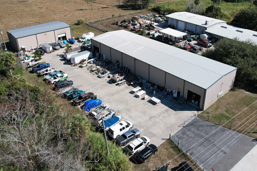 5271 US Highway 441 SE, Okeechobee, FL à vendre - Photo principale – Image 1 sur 28