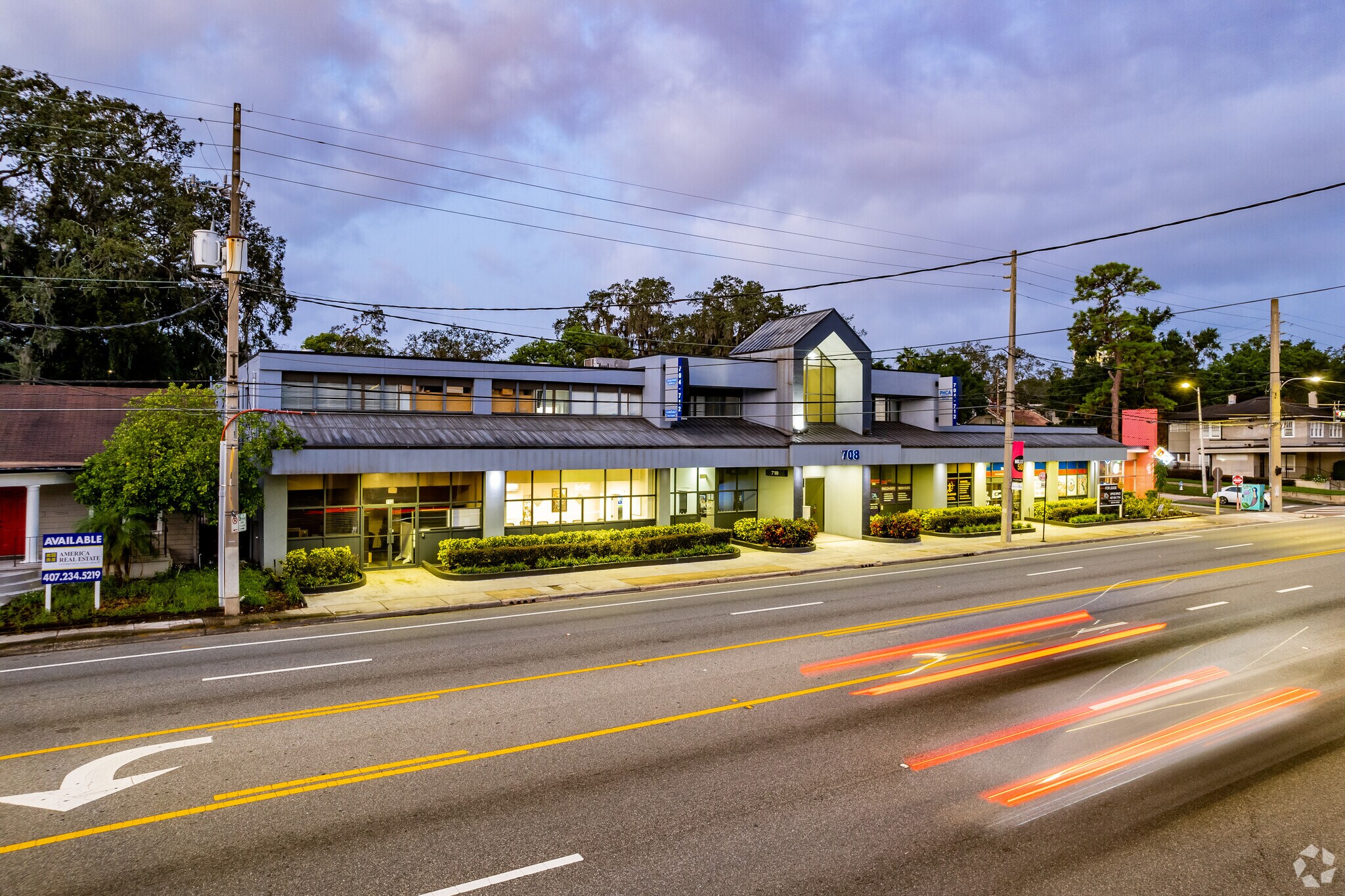 704-712 E Colonial Dr, Orlando, FL à louer Photo principale– Image 1 sur 7