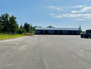 7431 Porter Rd, Niagara Falls, NY à louer Photo intérieure– Image 2 sur 17
