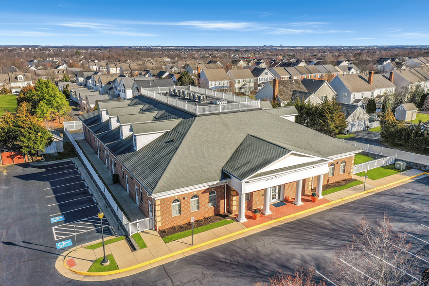 42885 Orchard Oriole Dr, Ashburn, VA à louer - Photo de l’immeuble – Image 3 sur 61