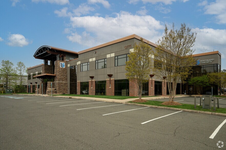 12775 Randolph Ridge Ln, Manassas, VA à louer - Photo principale – Image 1 sur 23