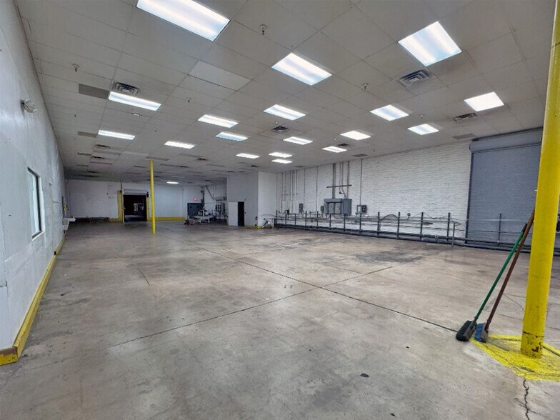 5580 S Nogales Hwy, Tucson, AZ à vendre - Photo de l’immeuble – Image 3 sur 8