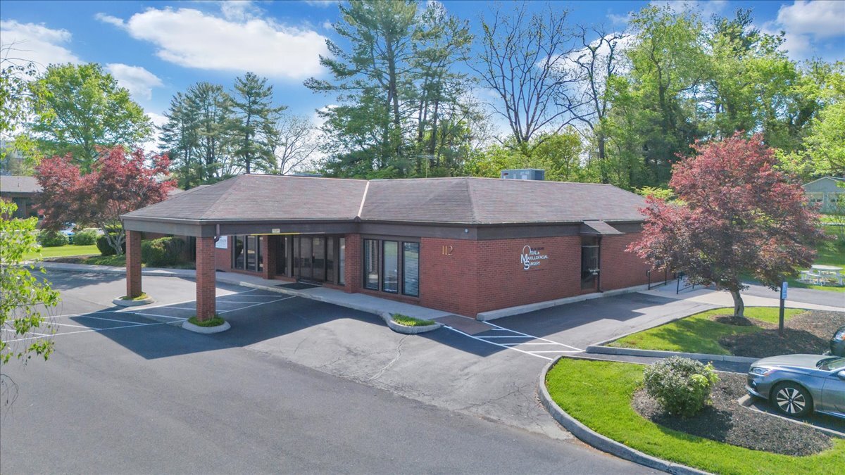112 Houston St, Lexington, VA à vendre Photo de l’immeuble– Image 1 sur 5