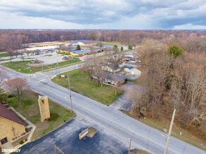 1200 S Woodland Ave, Michigan City, IN - Vue aérienne  vue de carte - Image1