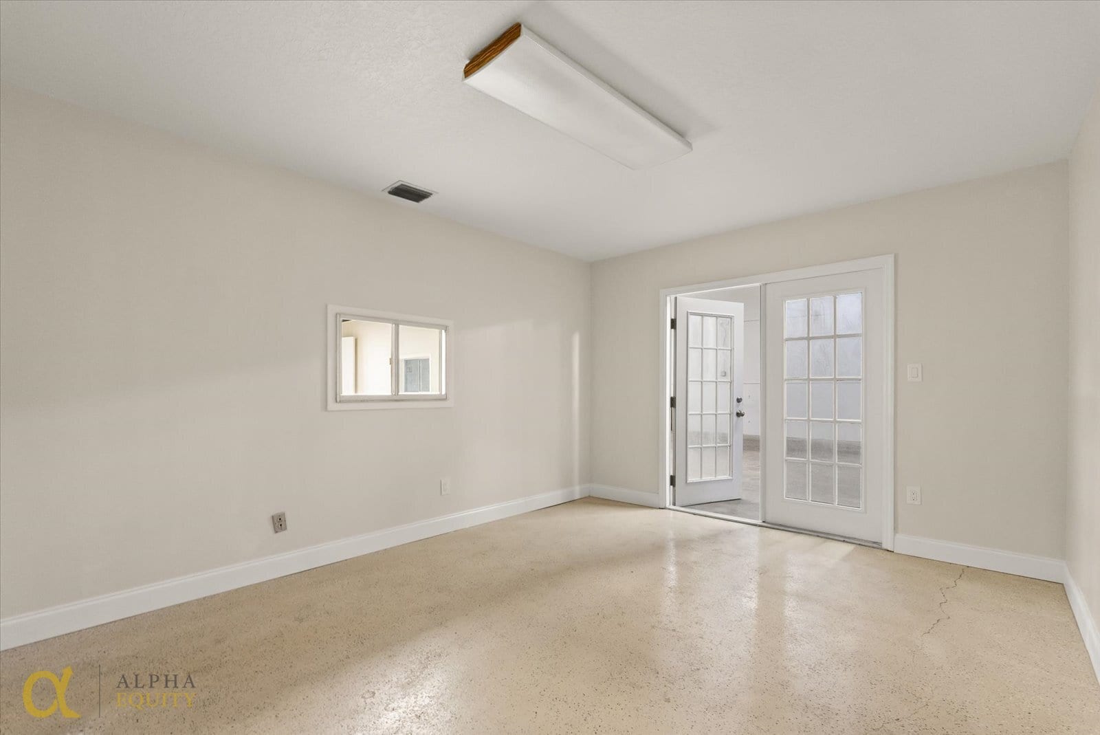 260 Power Ct, Sanford, FL à louer Photo intérieure– Image 1 sur 14