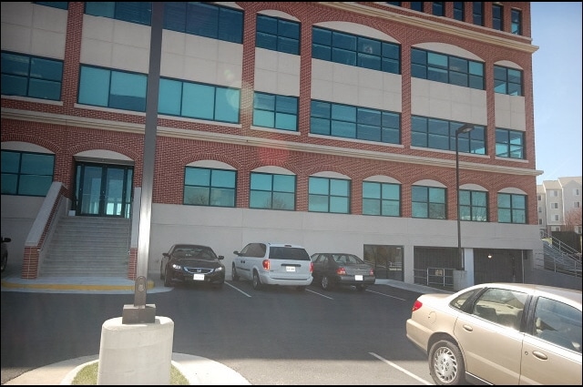 9161 Liberia Ave, Manassas, VA à louer - Photo de l’immeuble – Image 3 sur 55