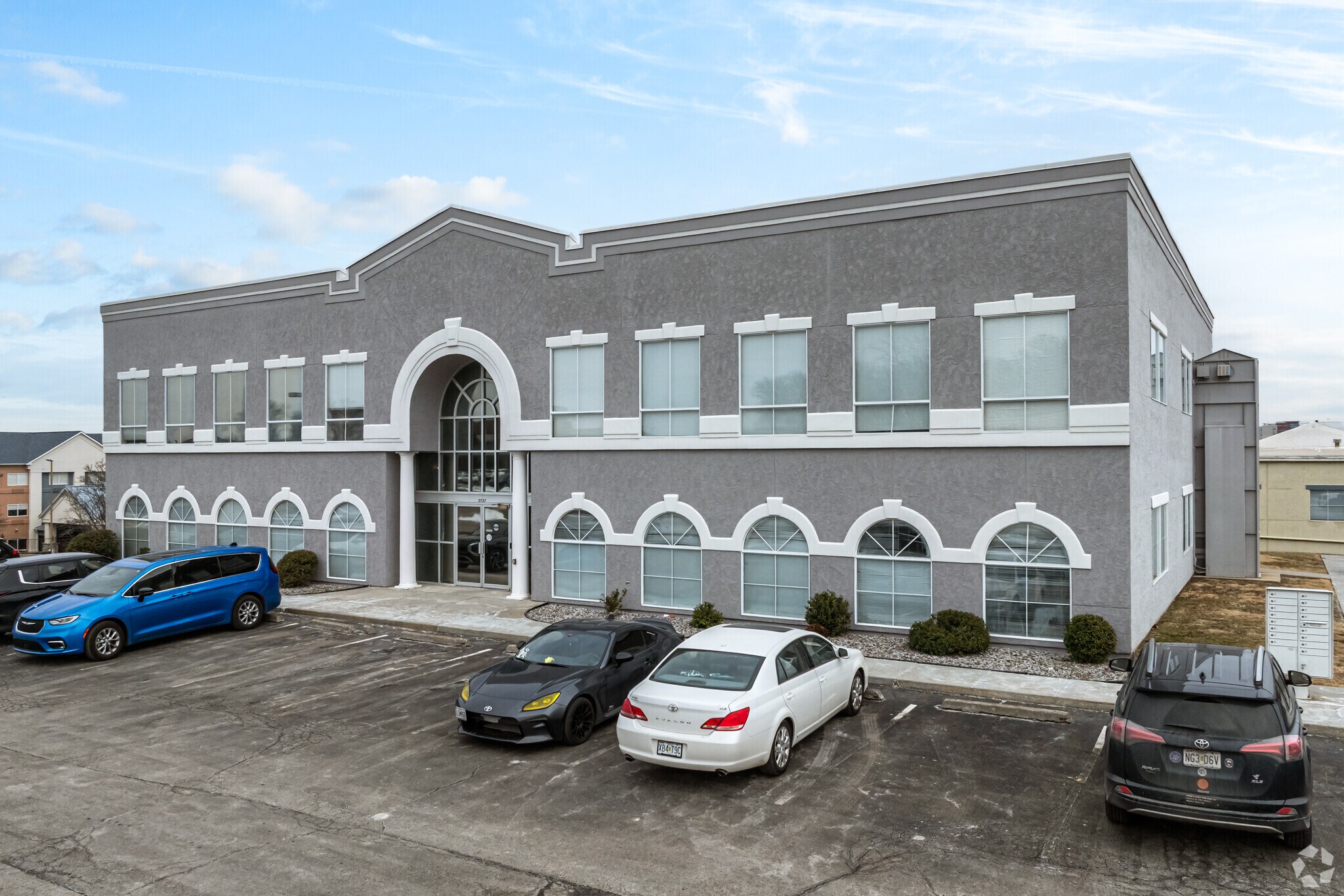 3737 S Elizabeth St, Independence, MO à louer Photo de l’immeuble– Image 1 sur 11