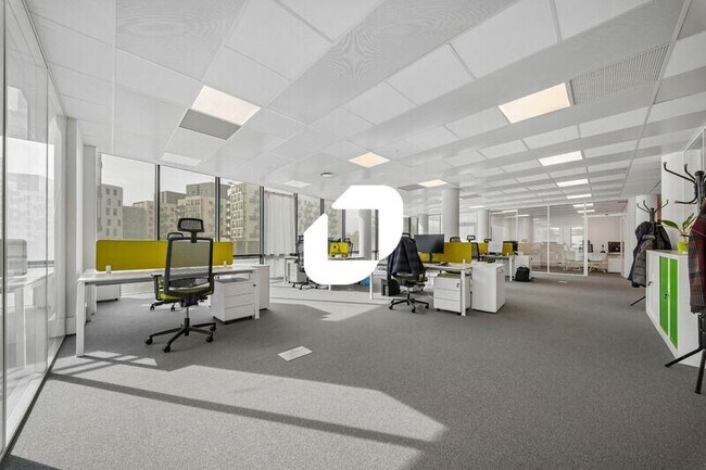 Plus de détails pour Avenue Emile Baudot, Massy - Bureau à louer