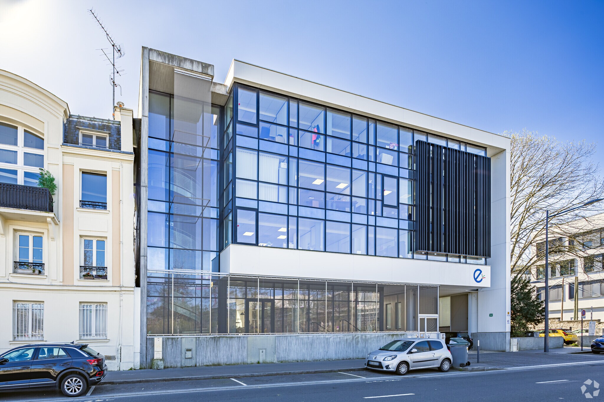 Bureau dans Meudon à louer Photo principale– Image 1 sur 17