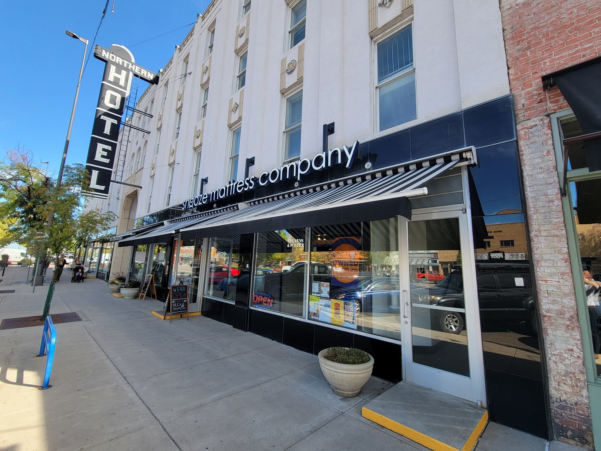 172 N College Ave, Fort Collins, CO à louer Photo de l’immeuble– Image 1 sur 2