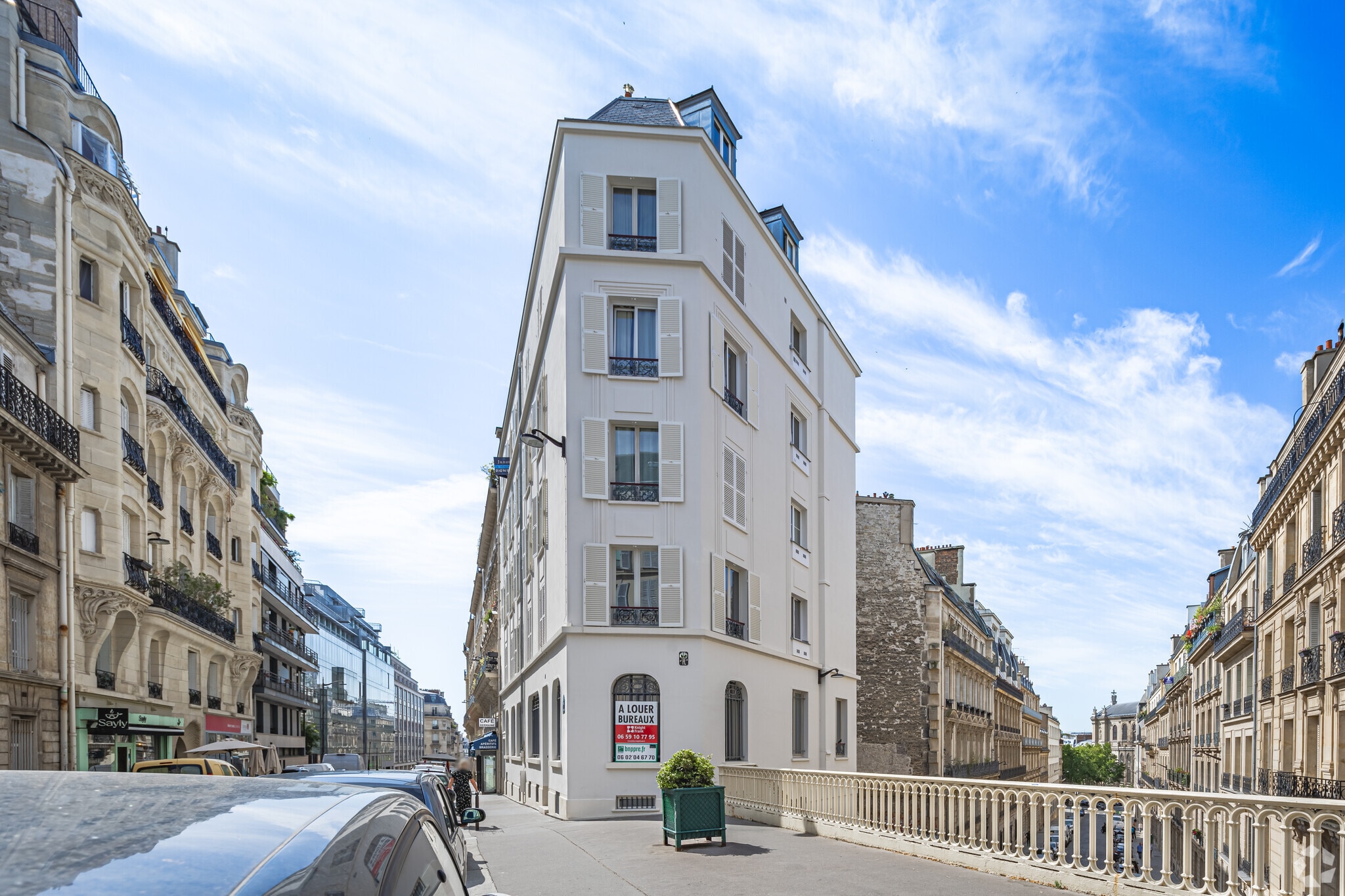 47 Rue Du Rocher, Paris à louer Photo principale– Image 1 sur 7