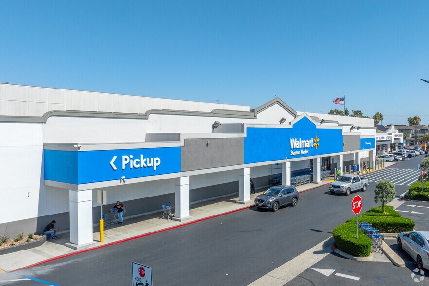 12820-12880 Beach Blvd, Stanton, CA à louer - Photo principale – Image 1 sur 4