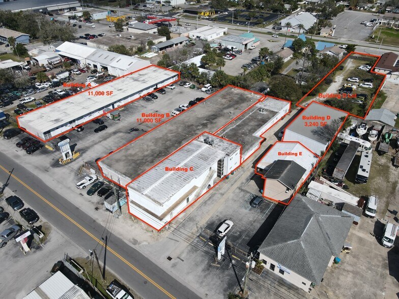 525 Carswell Ave, Daytona Beach, FL à louer - Photo de l’immeuble – Image 2 sur 8