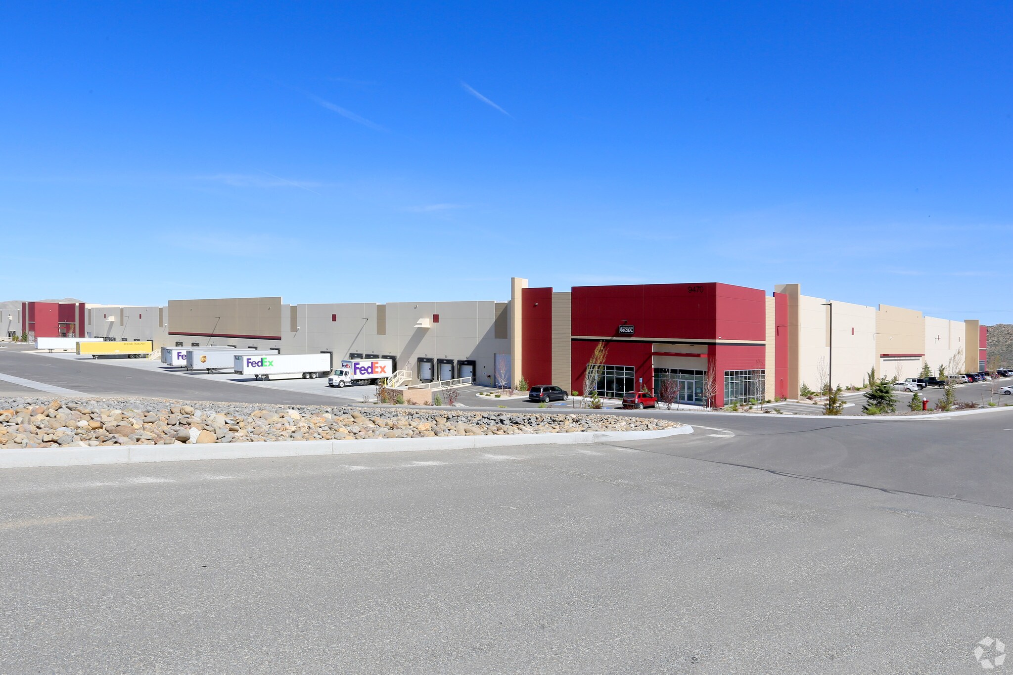 9470 N Virginia St, Reno, NV à louer Photo de l’immeuble– Image 1 sur 8