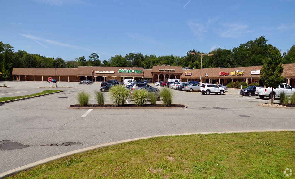 824-866 Suffield St, Agawam, MA à louer - Photo principale – Image 2 sur 4