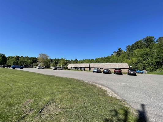 435 Stoneville Rd, Ishpeming, MI à vendre - Photo de l’immeuble – Image 1 sur 70